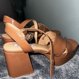Steve Madden Pumps/Platforms